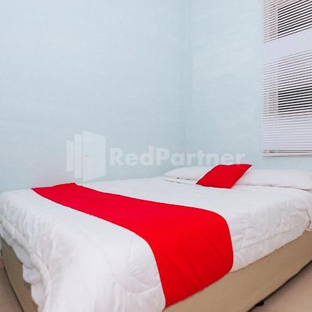 Krekot Residence RedPartner Jakarta Exterior foto