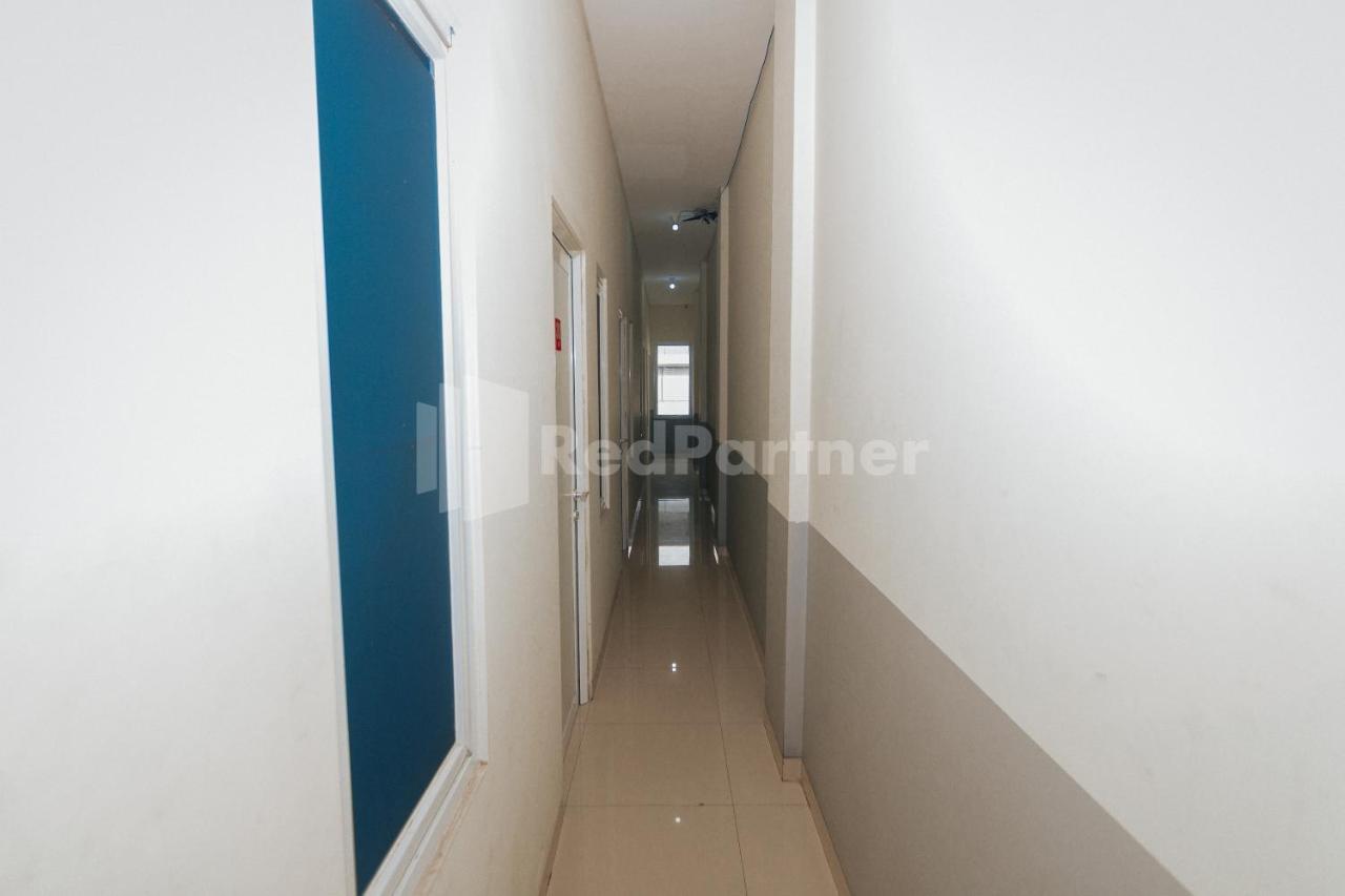 Krekot Residence RedPartner Jakarta Exterior foto
